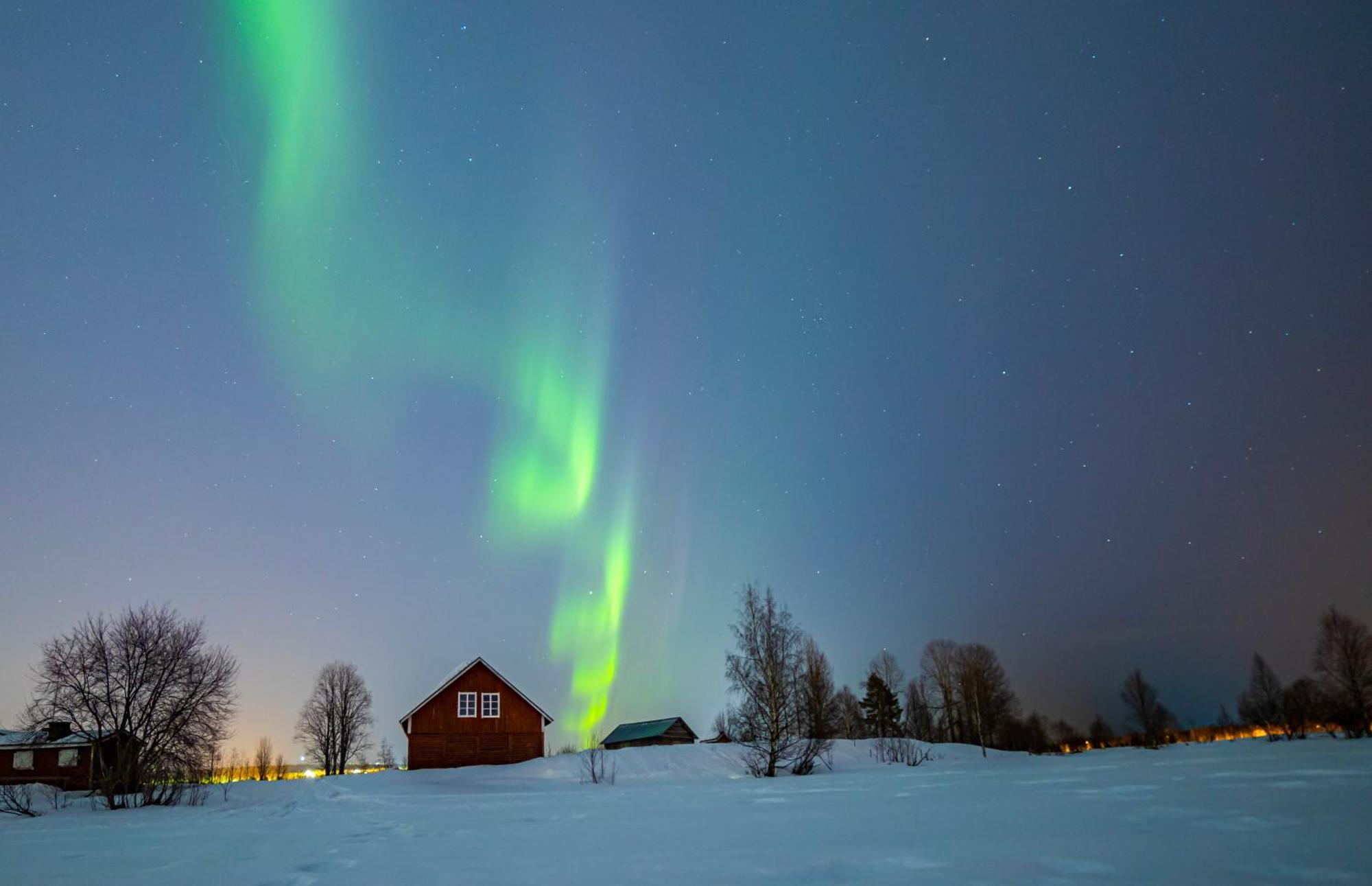 Arctic Aurora With Sauna *